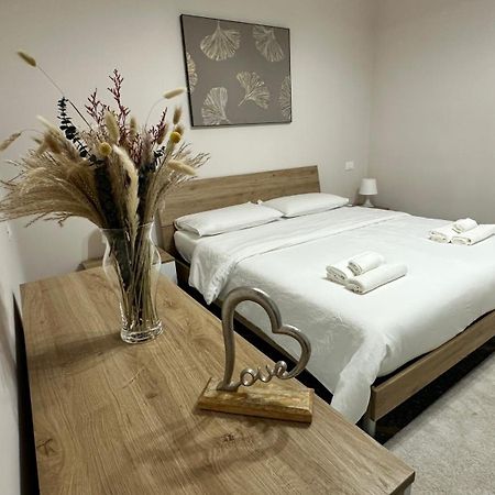 Edens House Con Parcheggio Privato Gratuito Apartamento Rapallo Exterior foto