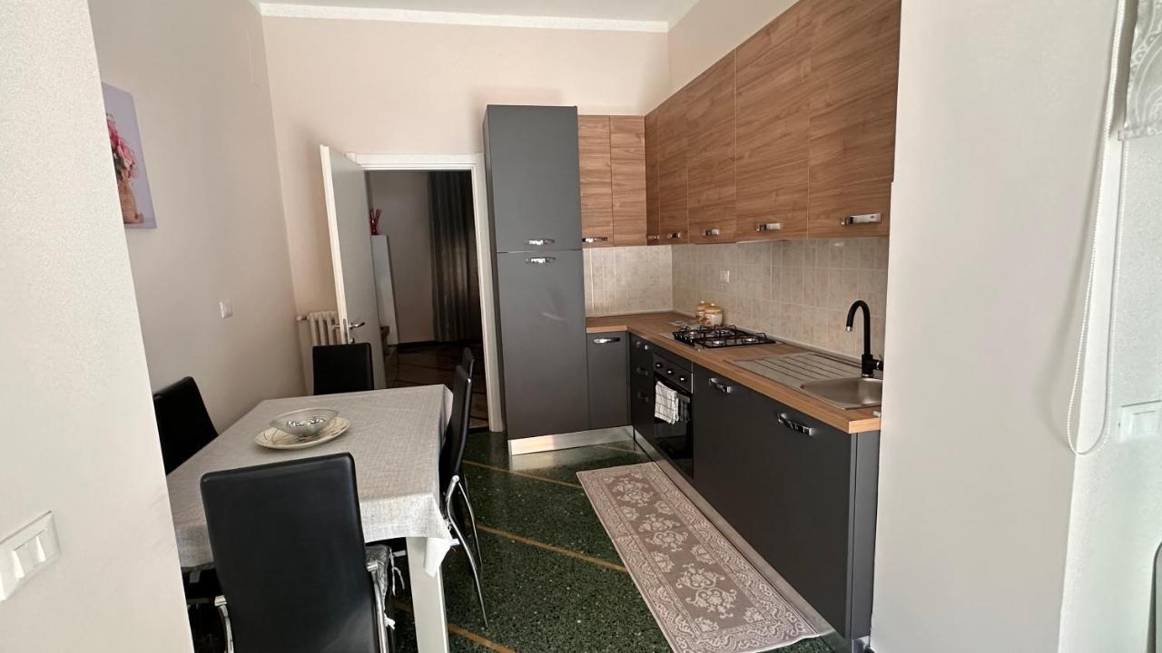 Edens House Con Parcheggio Privato Gratuito Apartamento Rapallo Exterior foto